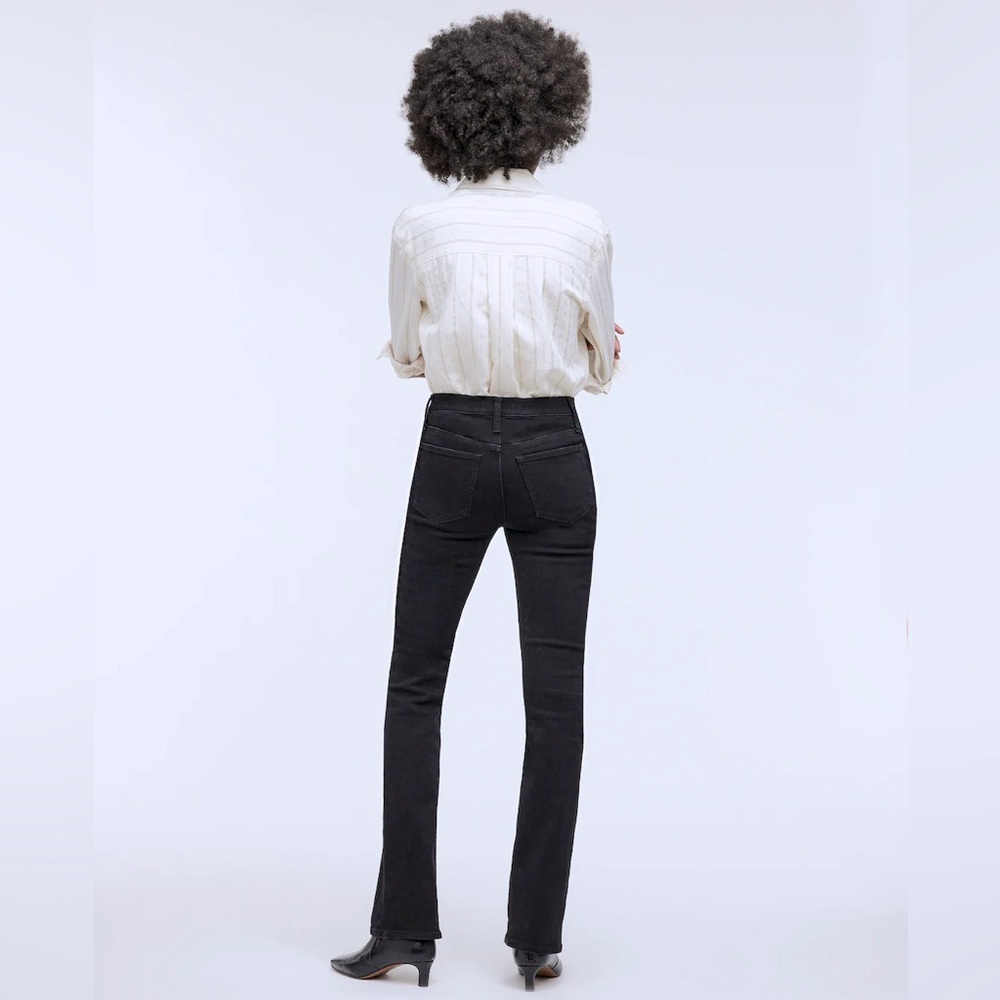 Madewell Mid-rise Kick Out Full-Length Jeans size 26 NWOT - Picture 3 of 6